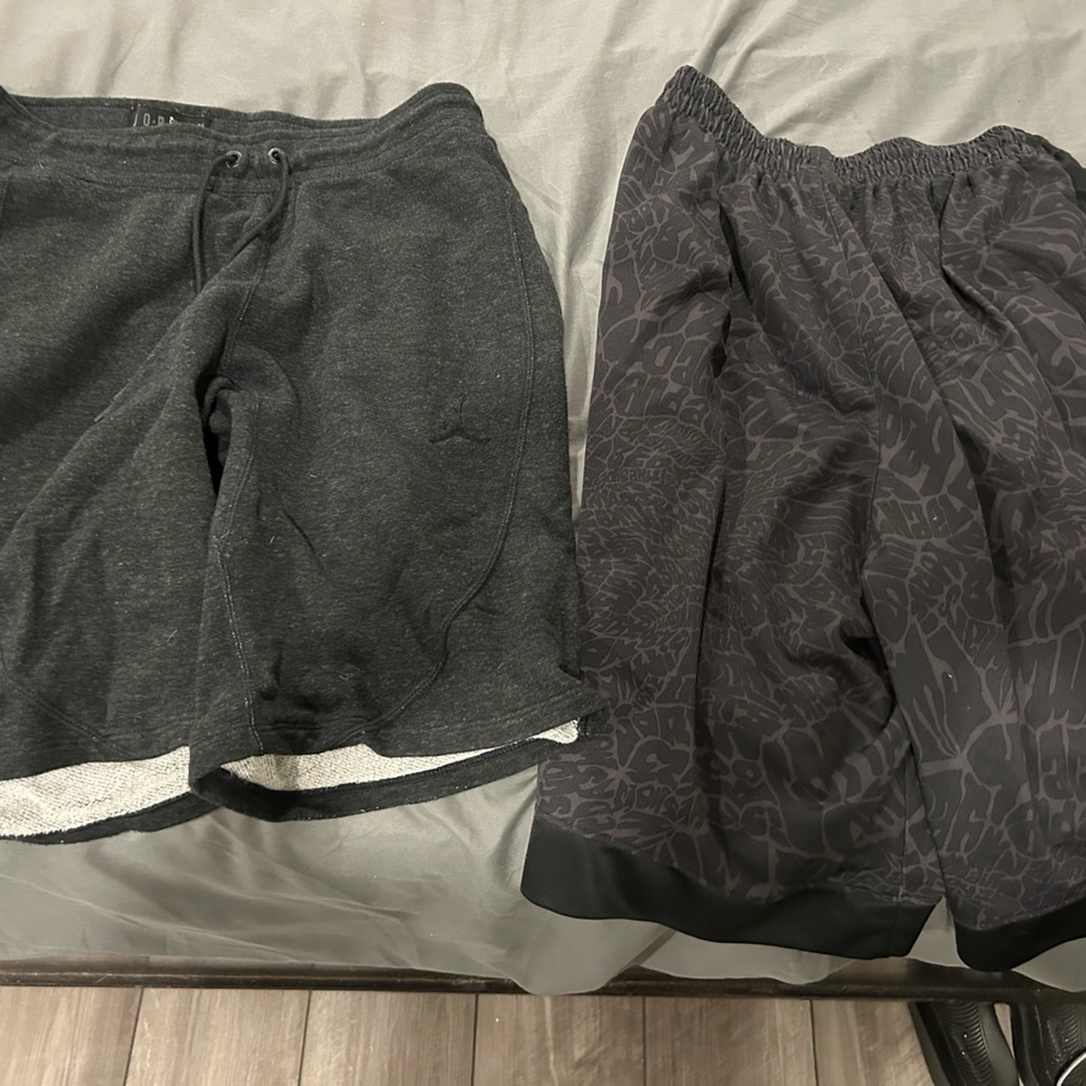 2 pairs of Jordan shorts